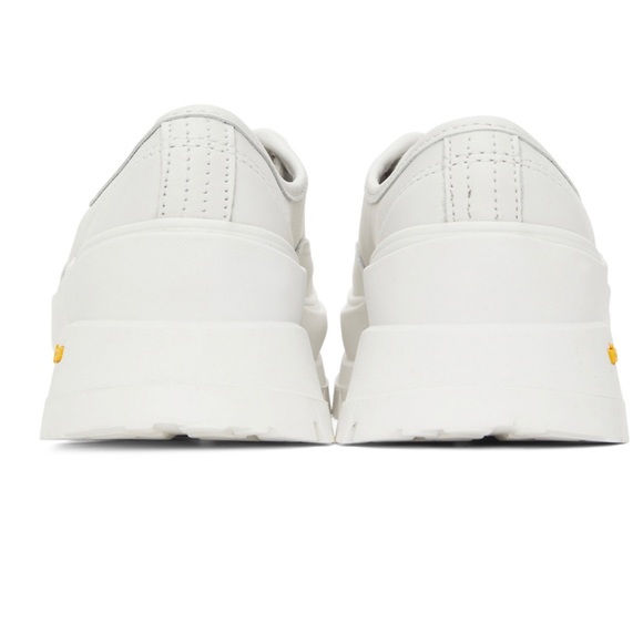 Shoes - Picture 4 of 6